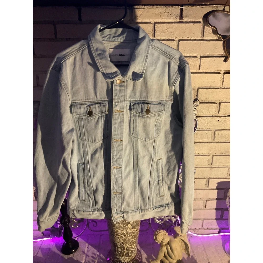 Fashion Nova Men Romero Britto Sugar Skull Light Wash Denim Trucker Jacket XL